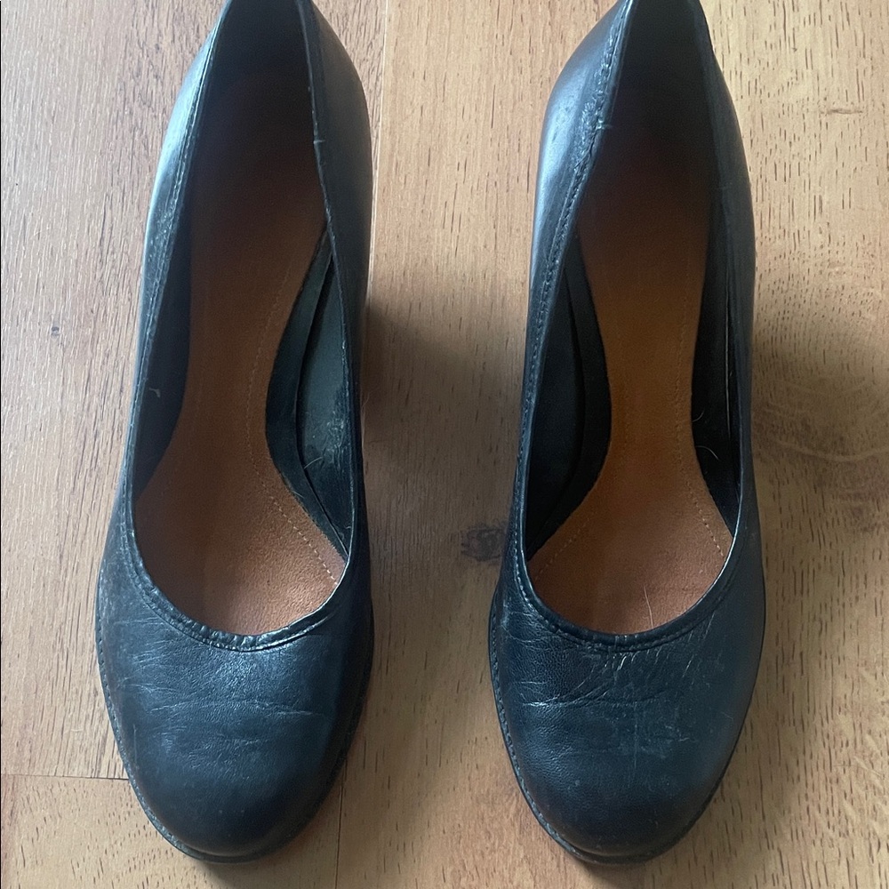 AEROSOLES Black Women's Heels